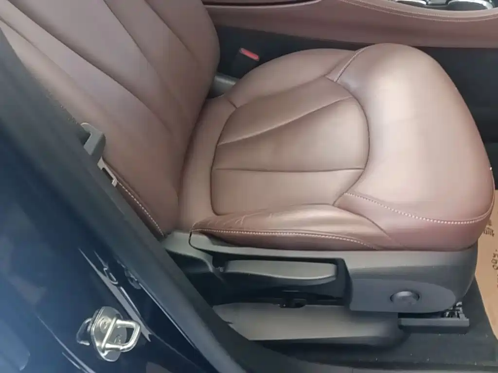 Buick Envision Plus 2020 — фото 25