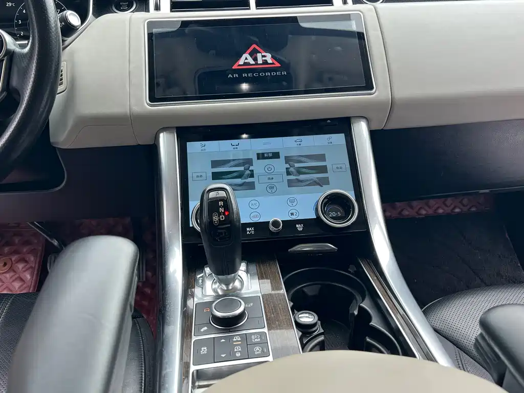 Land Rover Range Rover Sport 2017 — фото 10