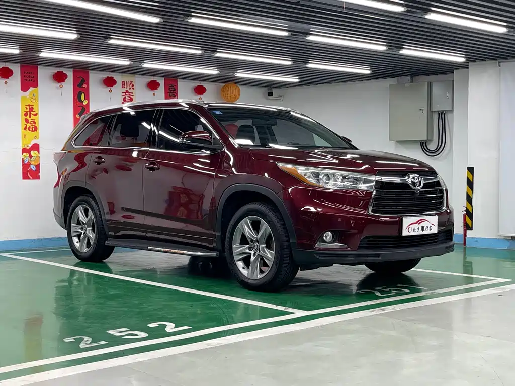 Toyota Highlander 2017 — фото 3