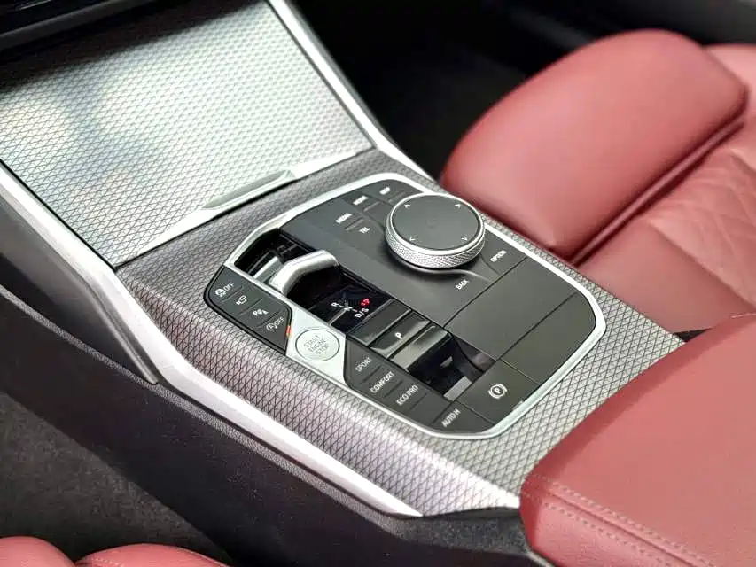BMW 3 Series 2023