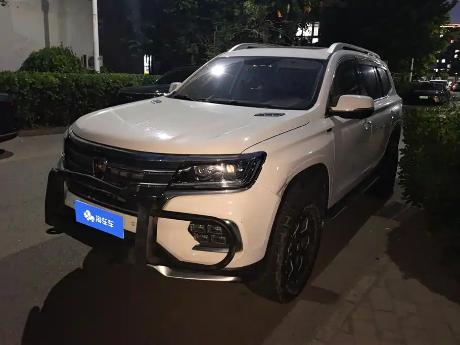 Roewe RX8 2018