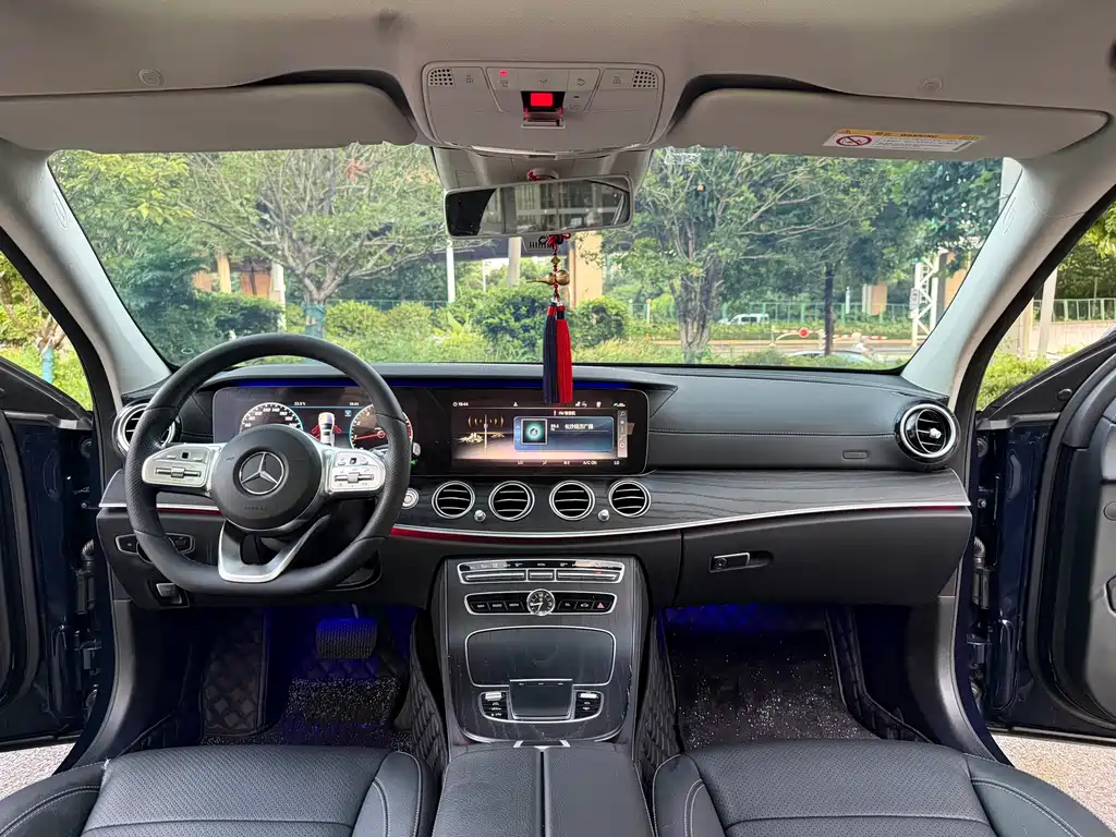 Mercedes-Benz E-Class 2020