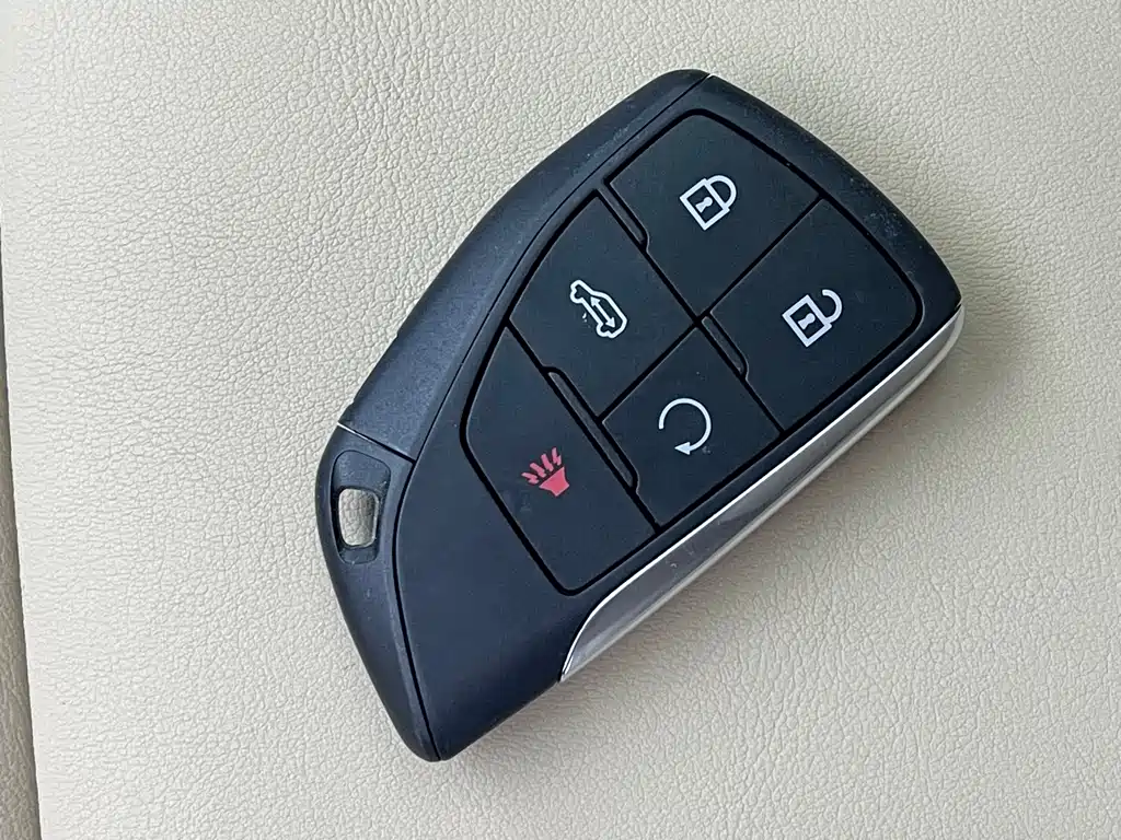 Buick GL8 Hybrid 2025 — фото 15