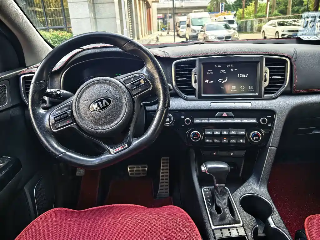 Kia KX5 2016 — фото 8