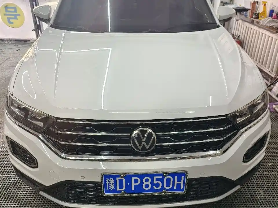 Volkswagen T-Roc 2022 — фото 3