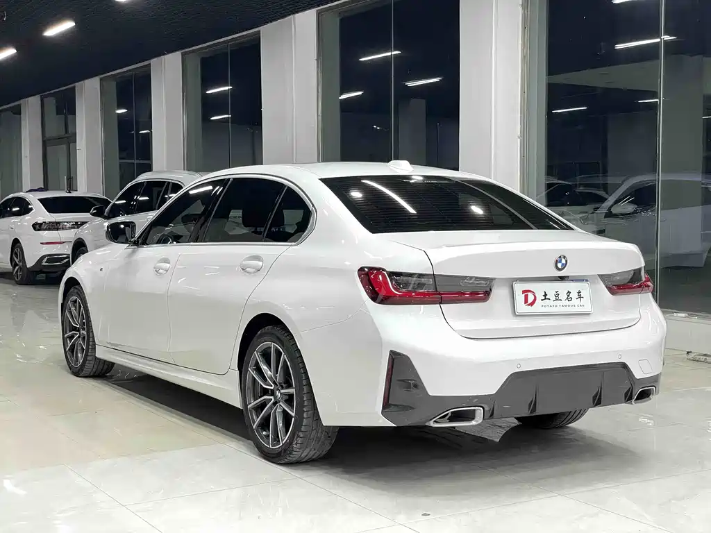 BMW 3 Series 2023