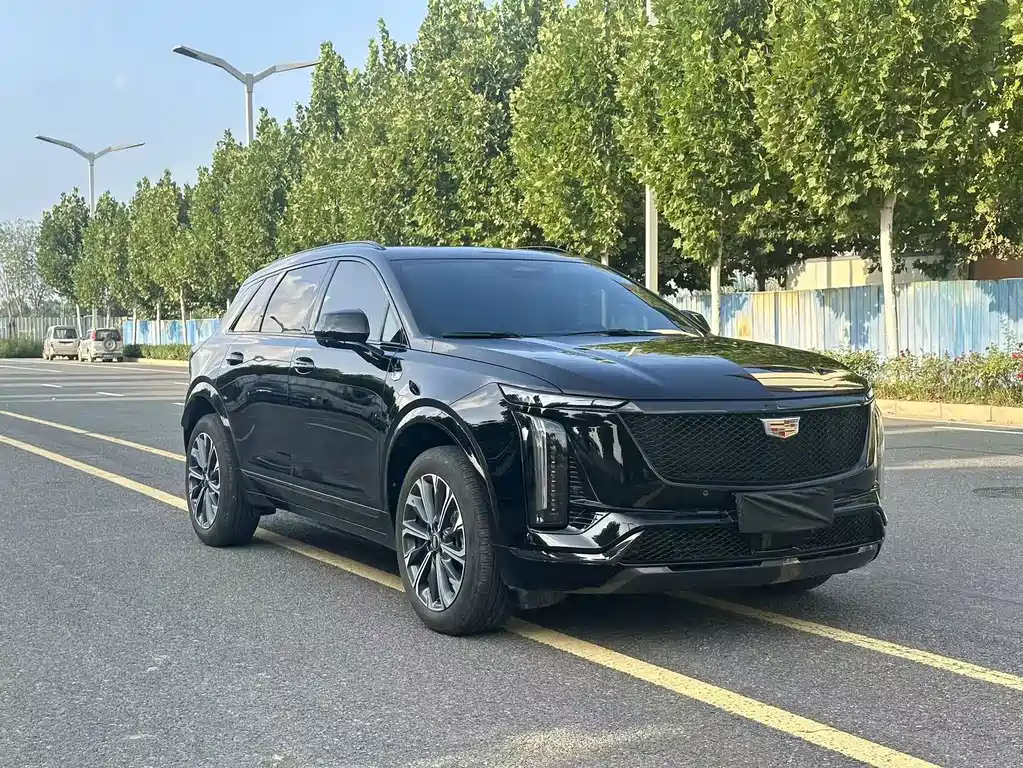 Cadillac XT5 2025 — фото 9