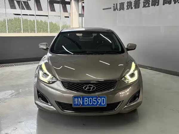 Hyundai Elantra Langdong 2016