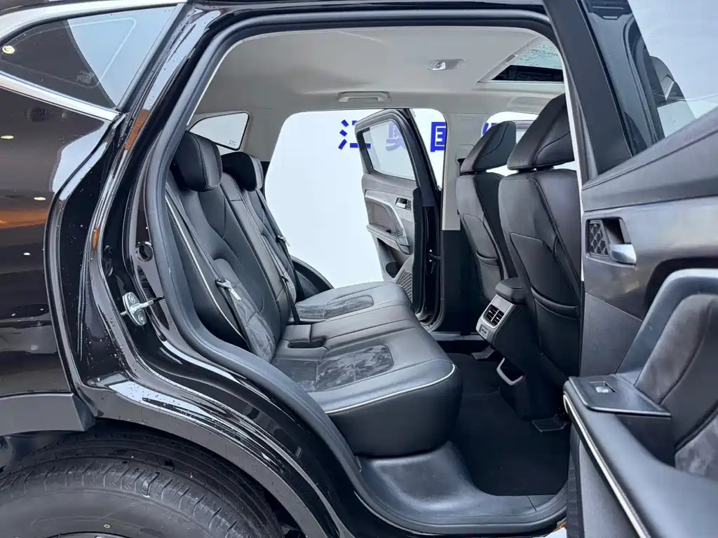 Haval H6 2023 — фото 17