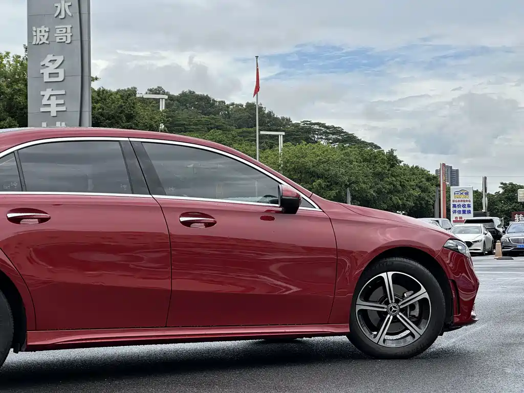 Mercedes-Benz A-Class 2023 — фото 20