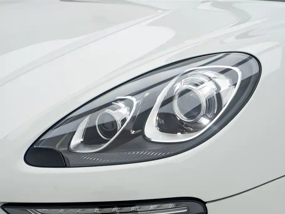 Porsche Macan 2016 — фото 10