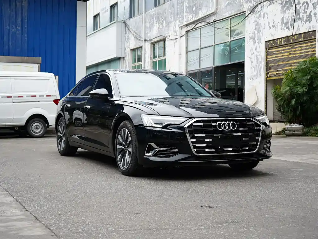 Audi A6L 2023