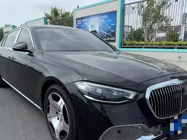 Mercedes-Benz Maybach S-Class 2023