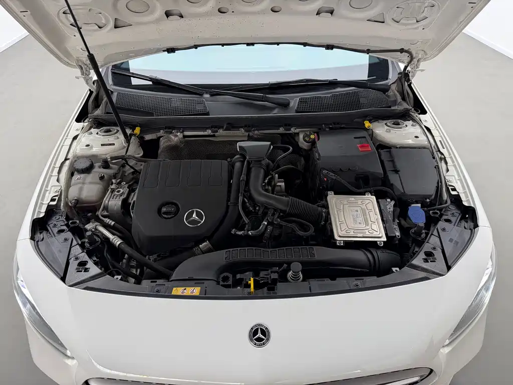 Mercedes-Benz A-Class 2022 — фото 19