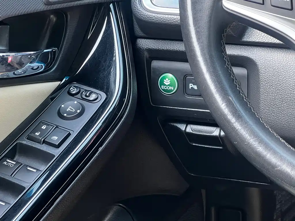Honda Spirior 2016 — фото 33
