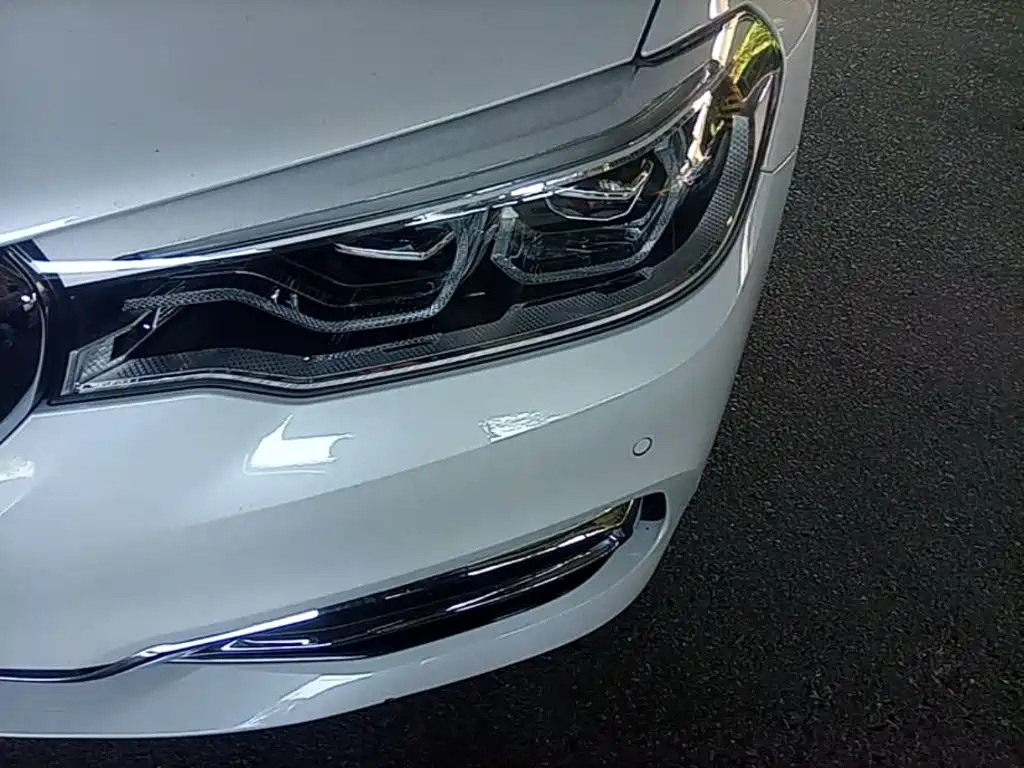 BMW 5 Series New Energy 2020 — фото 24