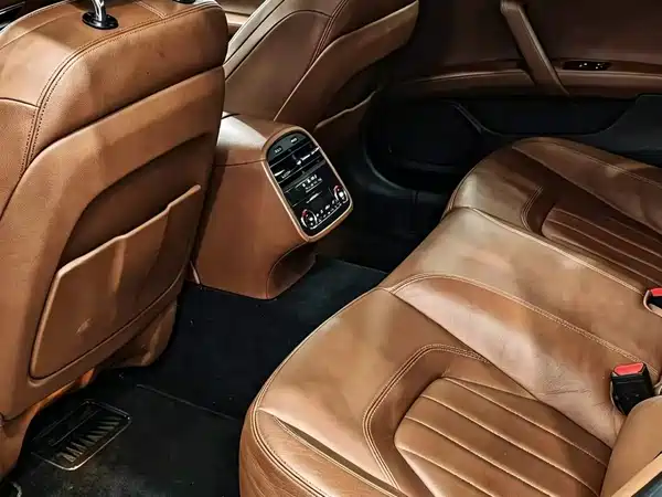 Maserati Quattroporte 2014