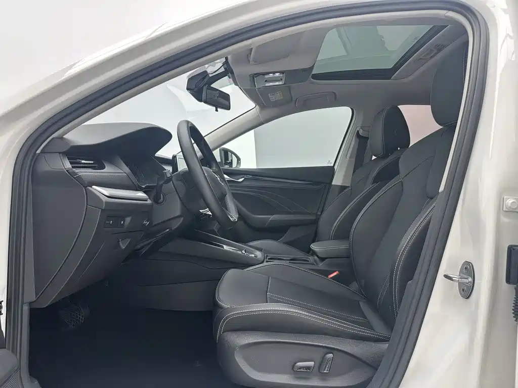 Skoda Octavia 2023