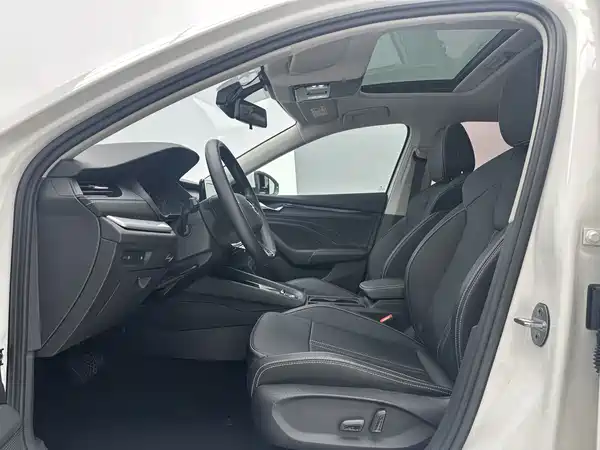 Skoda Octavia 2023