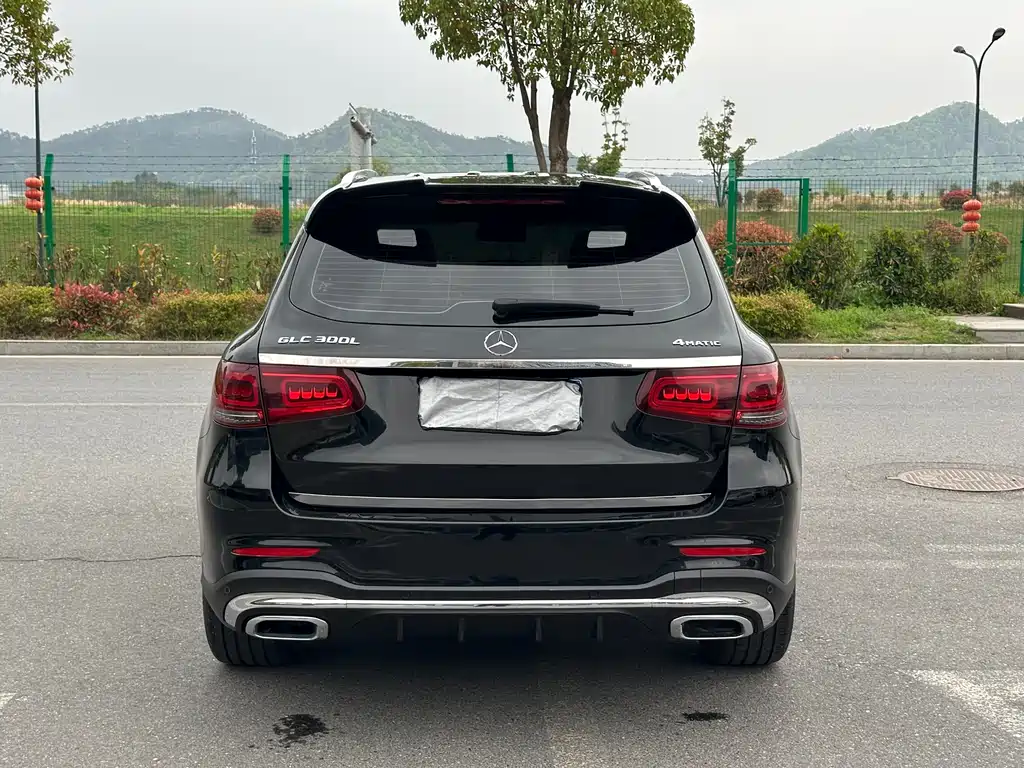 Mercedes-Benz GLC 2023 — фото 18