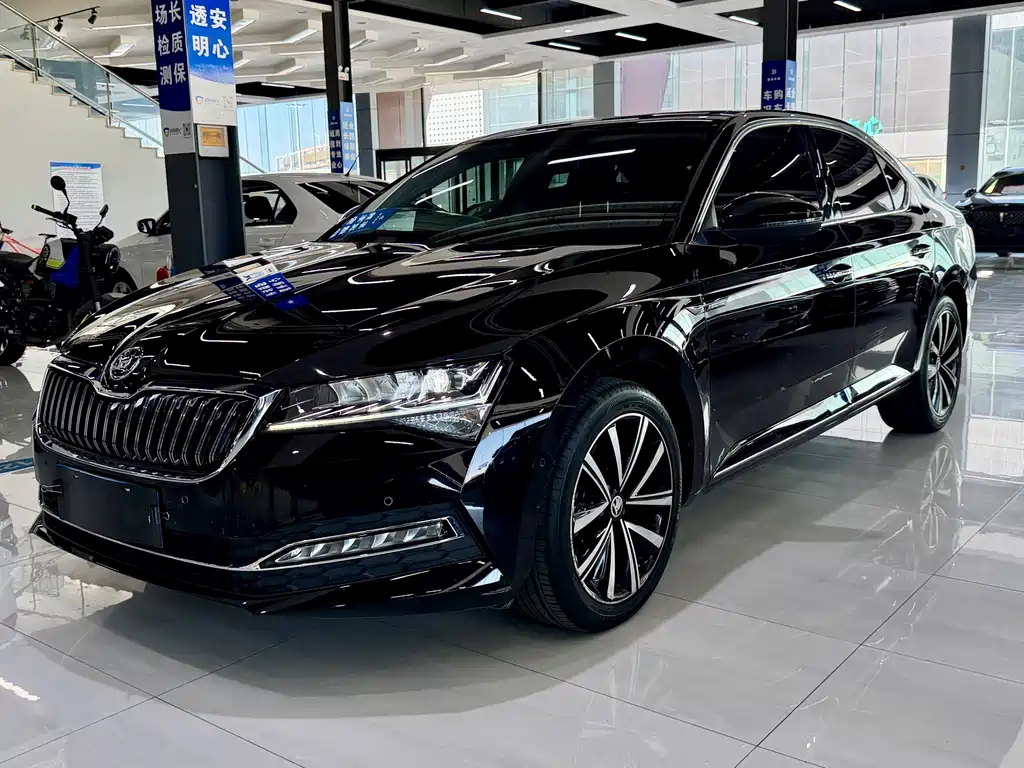 Skoda Superb 2023