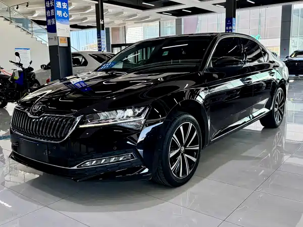 Skoda Superb 2023