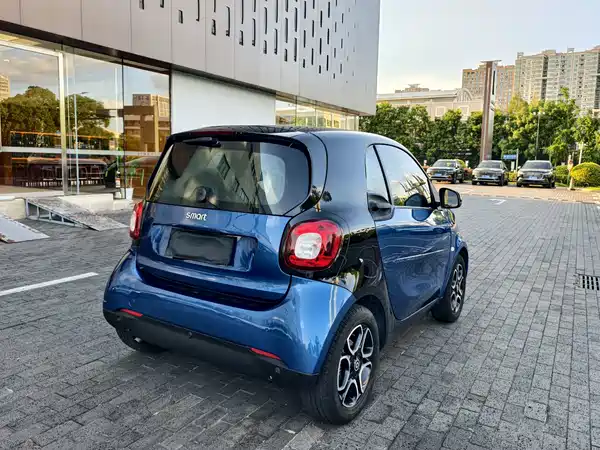 smart fortwo 2017