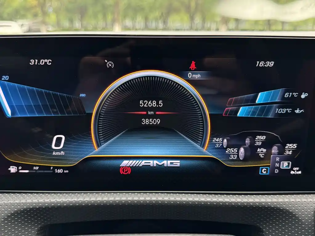 Mercedes-Benz A-Class AMG 2023 — фото 15