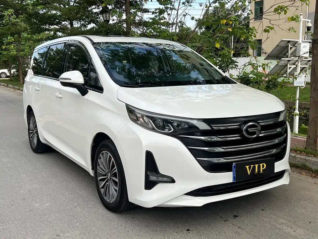 GAC Trumpchi M6 2021 — фото 3