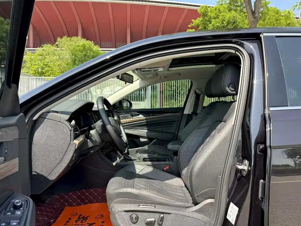 Volkswagen Passat 2021