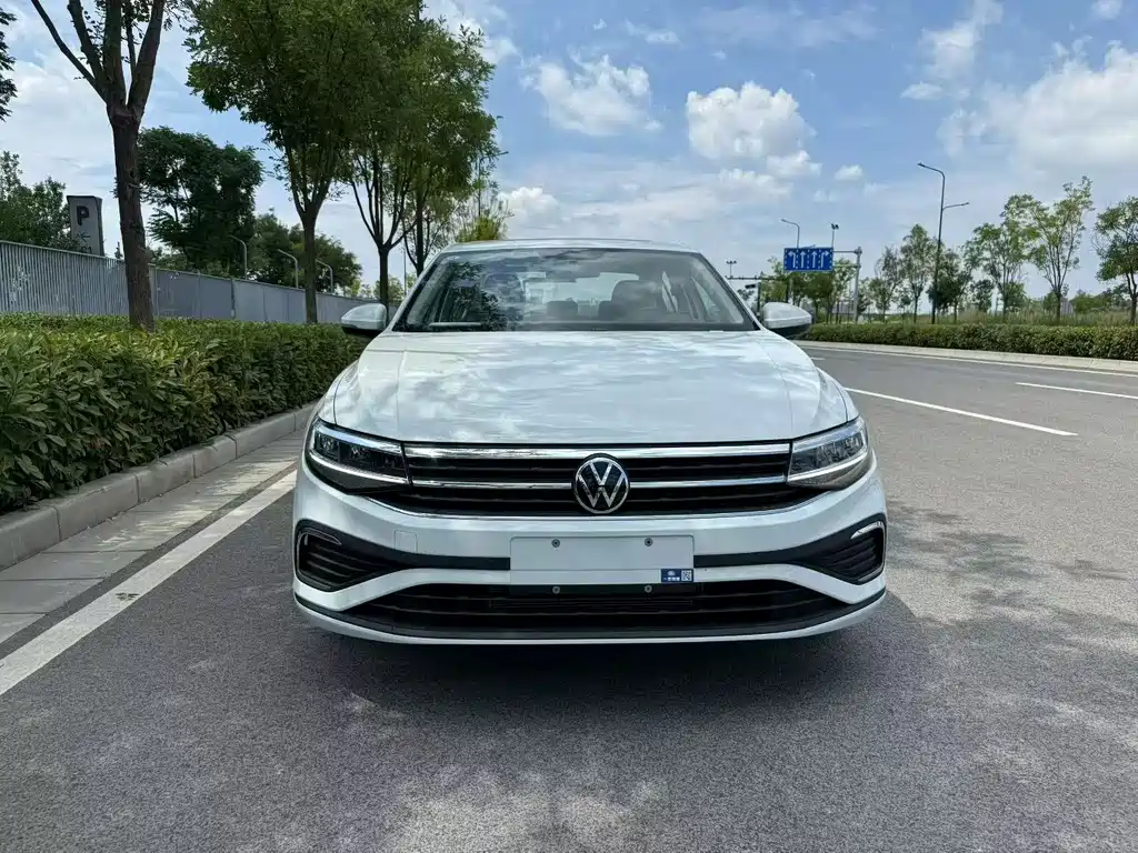 Volkswagen Bora 2025