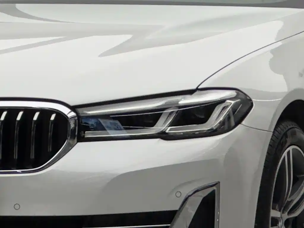 BMW 5 Series 2023