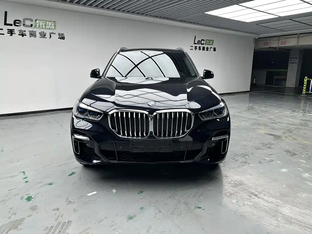 BMW X5 2023
