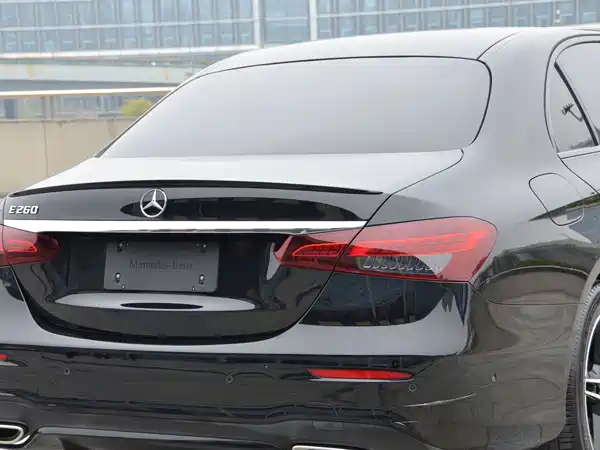 Mercedes-Benz E-Class 2021