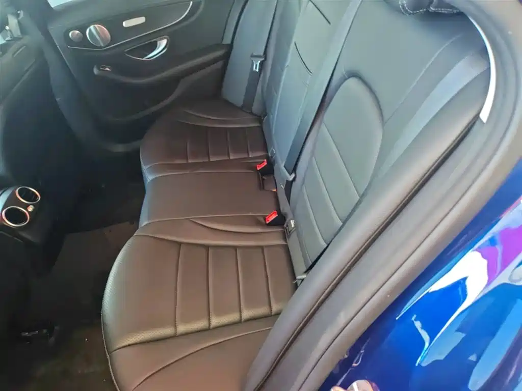 Mercedes-Benz C-Class 2018 — фото 17