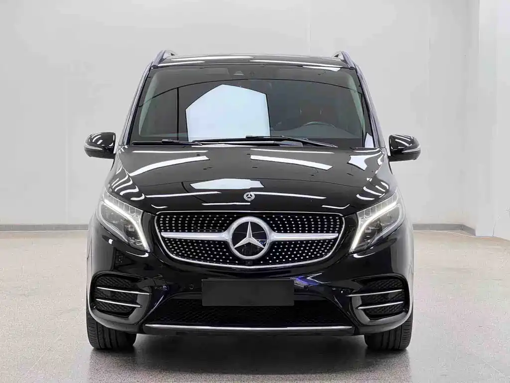 Mercedes-Benz V-Class 2021 — фото 2