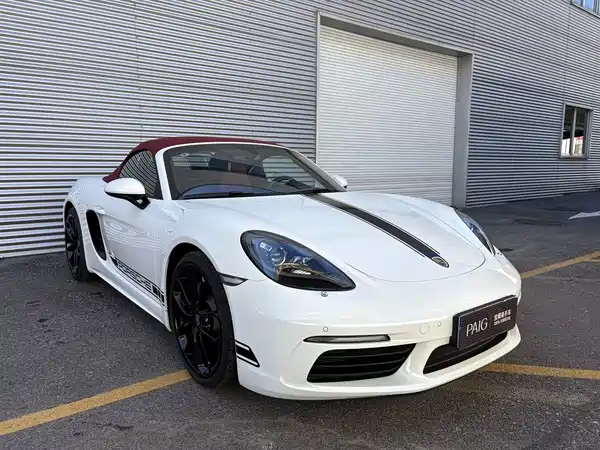 Porsche 718 2025