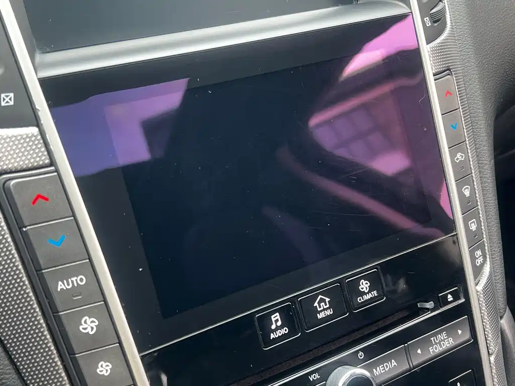 Infiniti Q50L 2015 — фото 50