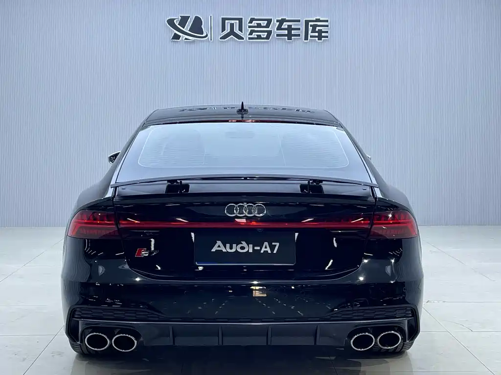 Audi S7 2023 — фото 20