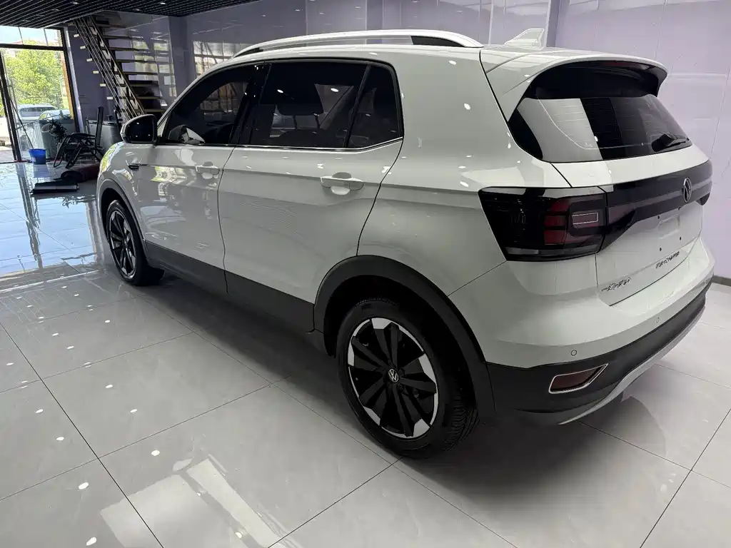 Volkswagen Tacqua 2022