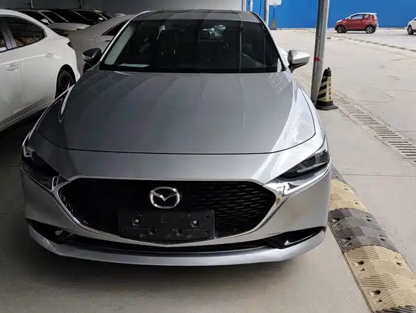 Mazda 3 Axela 2020