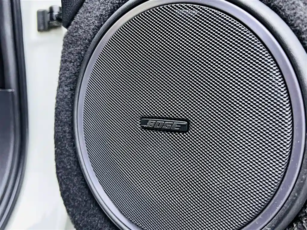 Nissan GT-R 2013 — фото 13