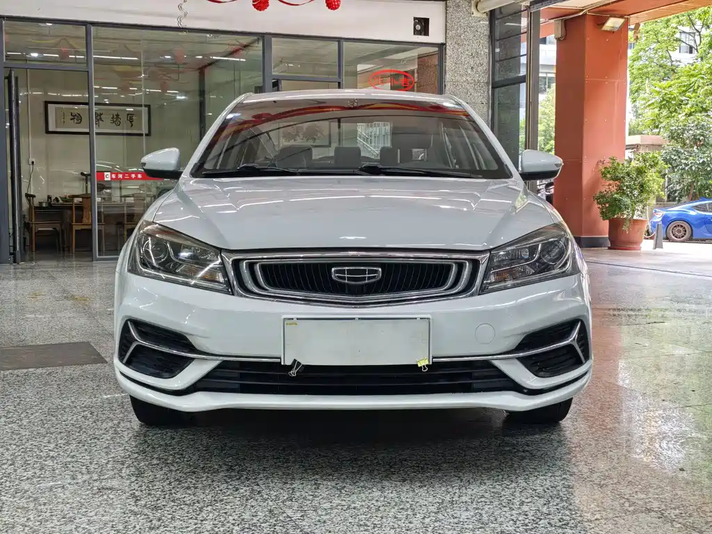 Geely Emgrand 2019