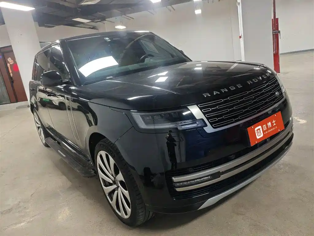 Land Rover Range Rover 2025 — фото 1