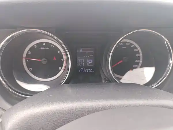 Dongfeng Fengshen A60 2017