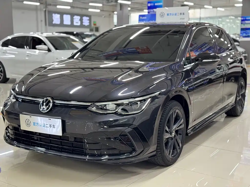 Volkswagen Golf 2023