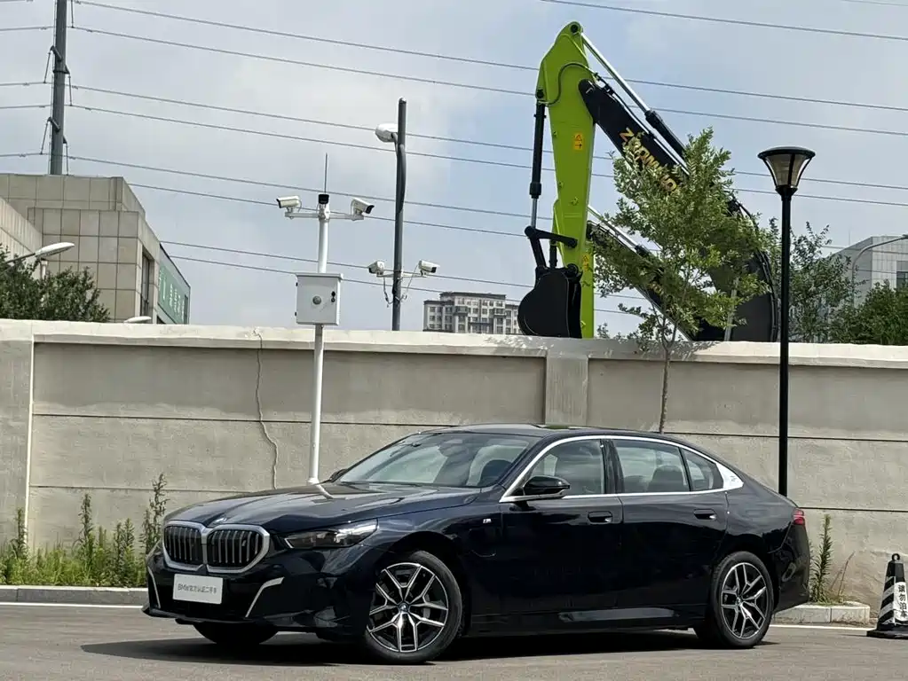 BMW i5 2026