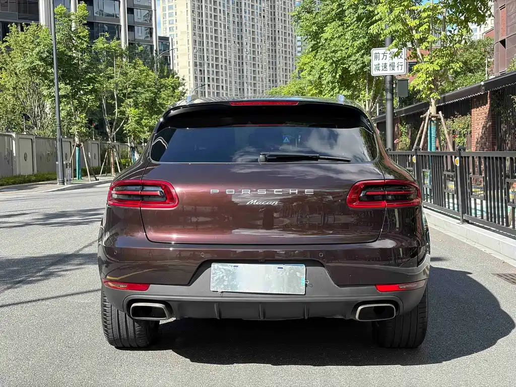 Porsche Macan 2017 — фото 7