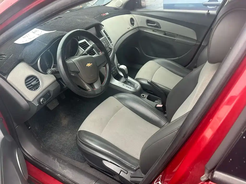 Chevrolet Cruze 2014