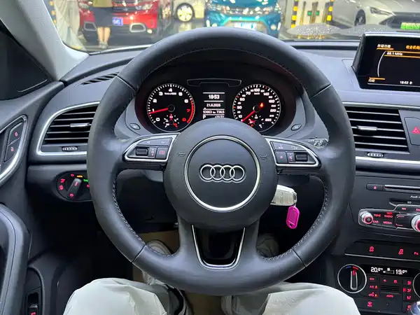 Audi Q3 2018
